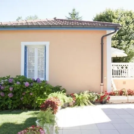 House Les Glycines 6 Vonnas
